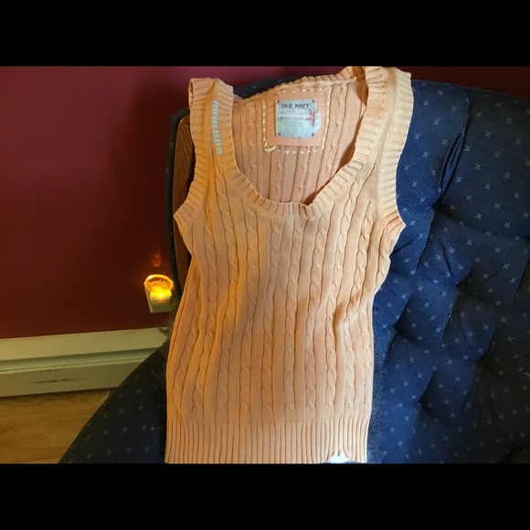 Vest - Picture 2 of 3